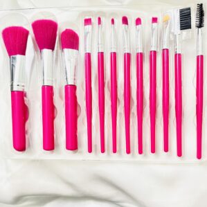 Iconic Makeup Brushes Set