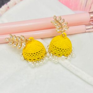 Antique Yellow Meth Earrings