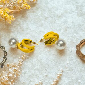 Modern Pearl & Yellow Twist Hoop Earrings